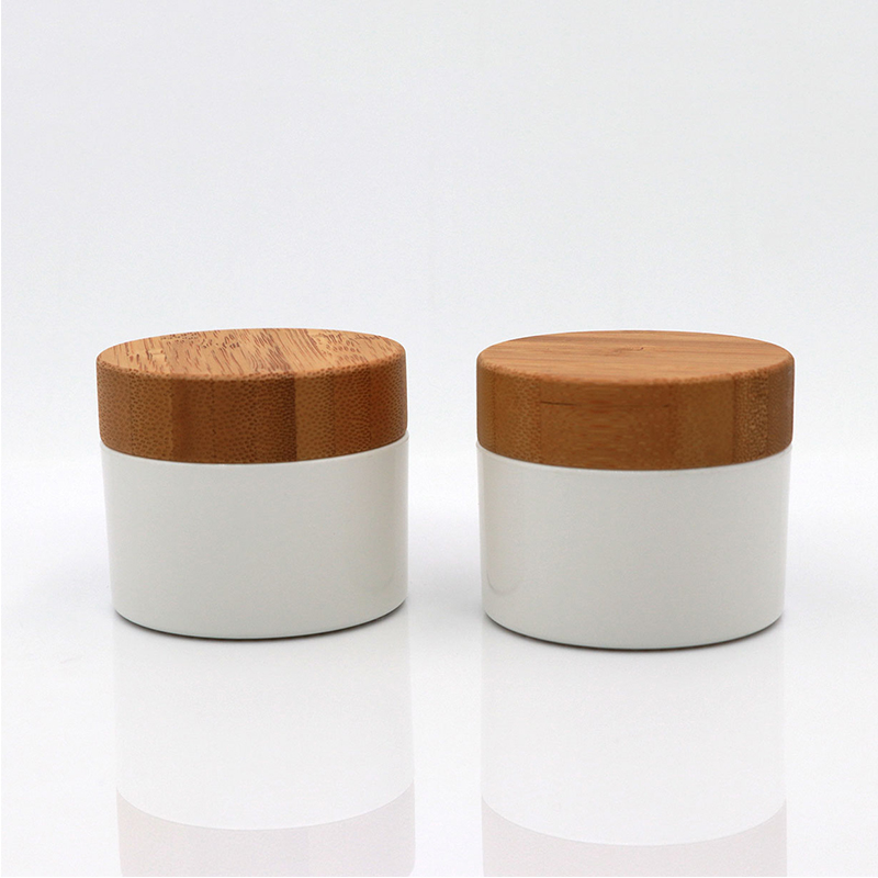 50g 100g 200g 250g Frosted plastic pp body butter cosmetic balm face cream jar na may print kawayan takip 50g 100g 200g 250g Frosted plastic pp body butter cosmetic balm face cream jar na may print kawayan takip