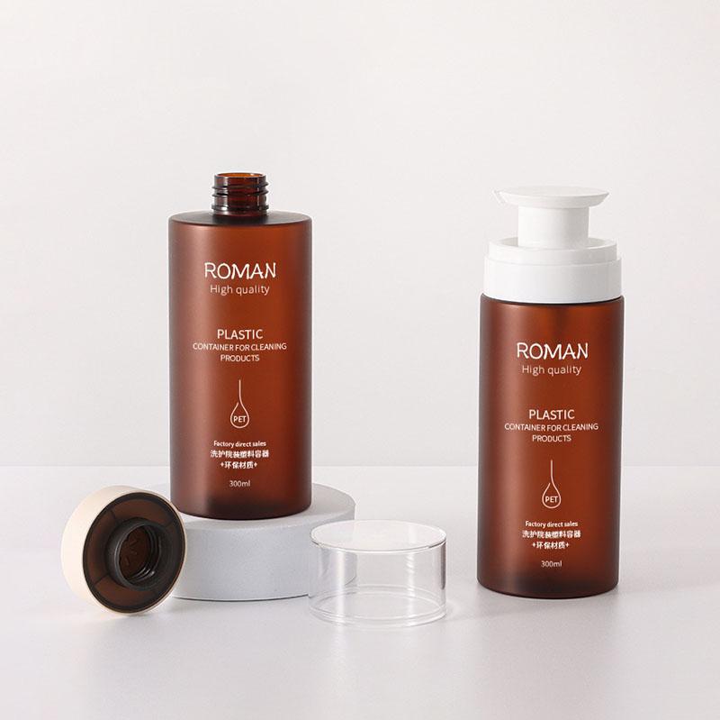 Plastik na bote na may pump dispenser leak proof malaking walang laman na malinaw na amber cylinder refillable para sa shampoo hair conditioner lotion langis