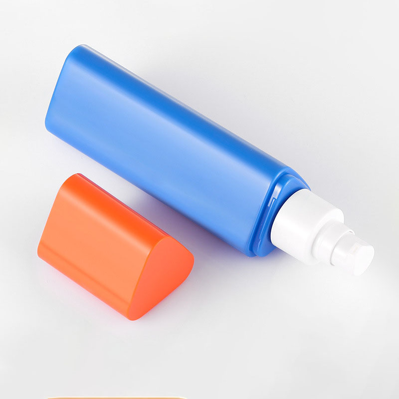 Mapagkakatiwalaang plastik 30ml 50ml 80ml tatsulok shampoo shower gel container hair conditioner lotion pump bote para sa facial cleaner Mapagkakatiwalaang plastik 30ml 50ml 80ml tatsulok shampoo shower gel container hair conditioner lotion pump bote para sa facial cleaner